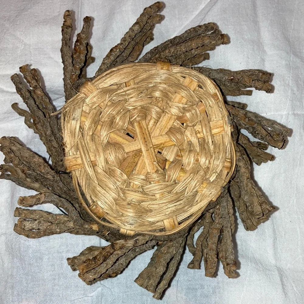 N/A brown woven